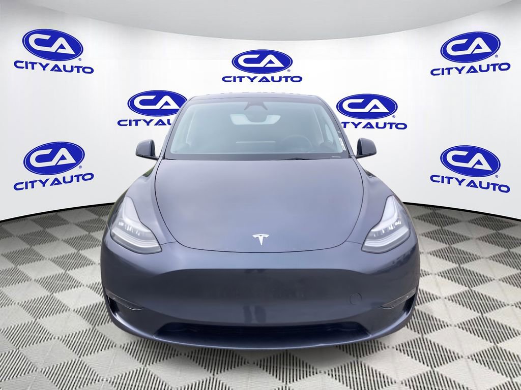 Used 2023 Tesla Model Y Long Range image 8
