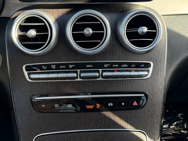 Used 2021 Mercedes-Benz GLC 300 image 25