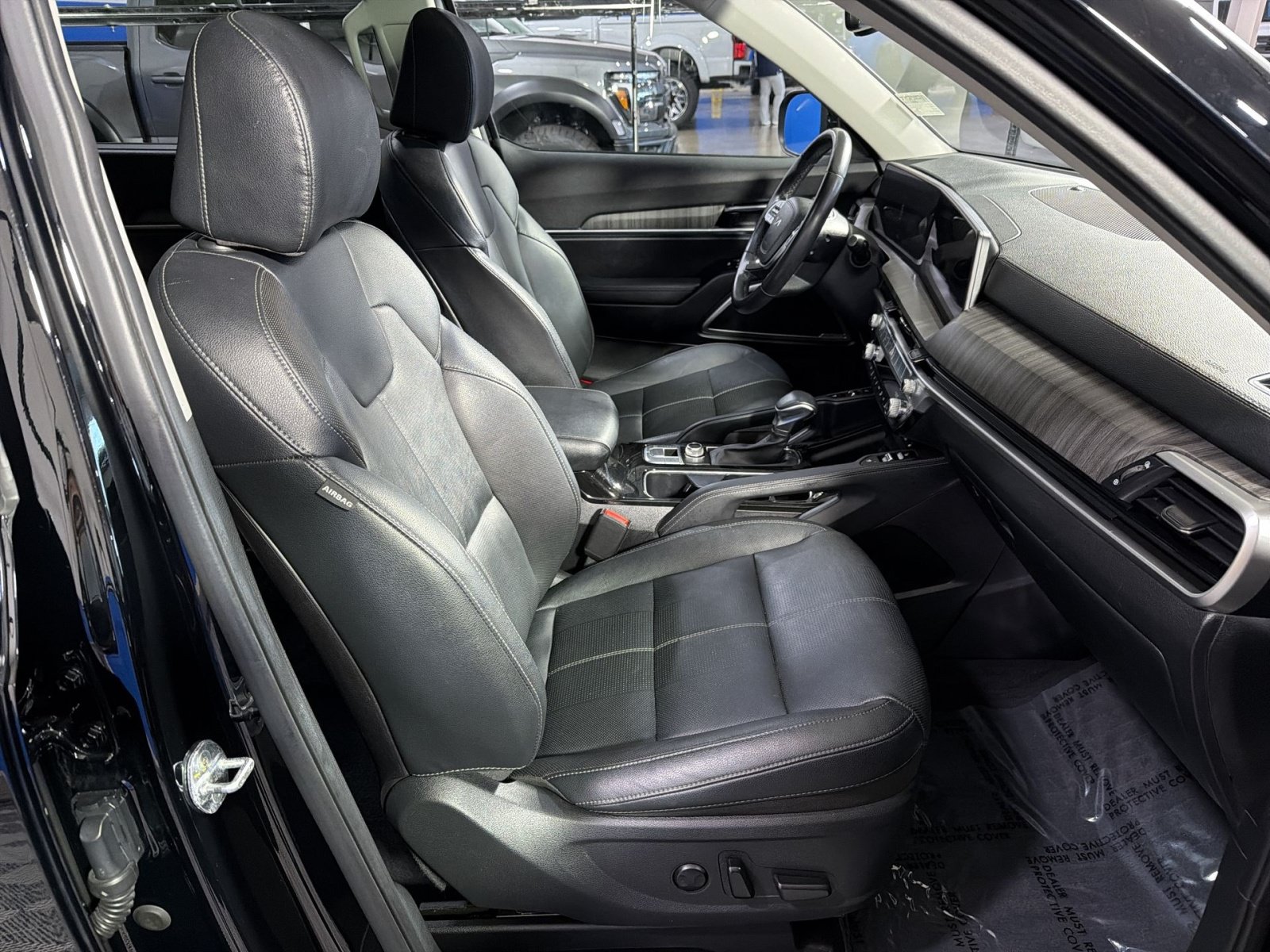 Used 2023 Kia Telluride EX AWD/4WD image 26