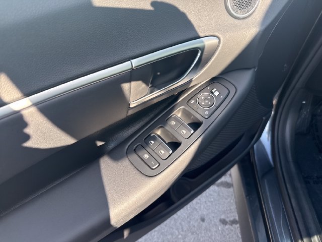 New 2026 Hyundai Sonata Blue FWD image 11