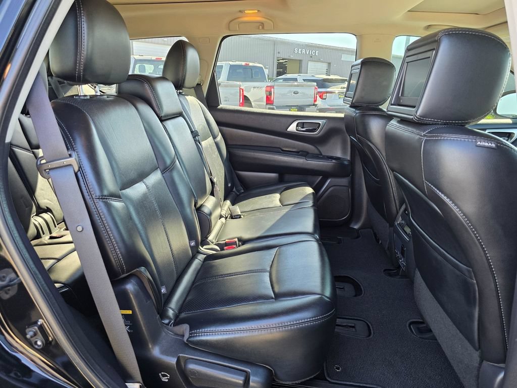 Used 2016 Nissan Pathfinder Platinum AWD/4WD image 15