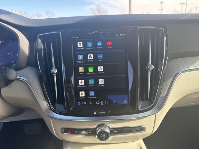 Used 2024 Volvo S60 B5 Plus image 30