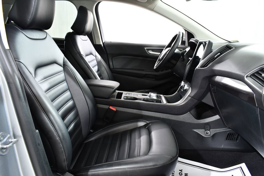Used 2024 Ford Edge SEL w/ Convenience Package image 10
