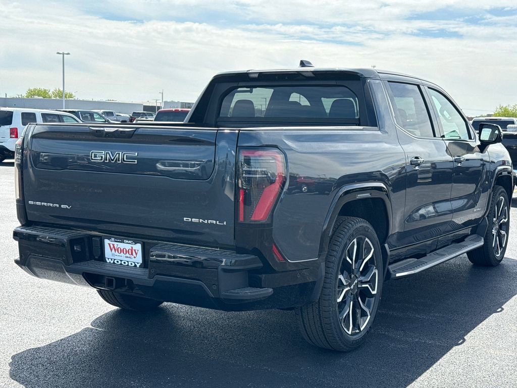 New 2025 GMC Sierra EV Denali image 10