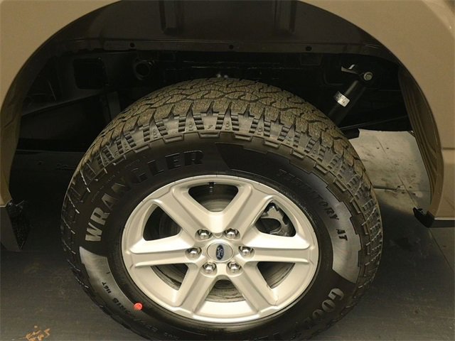 New 2026 Ford F150 XLT w/ Equipment Group 302A MID image 9