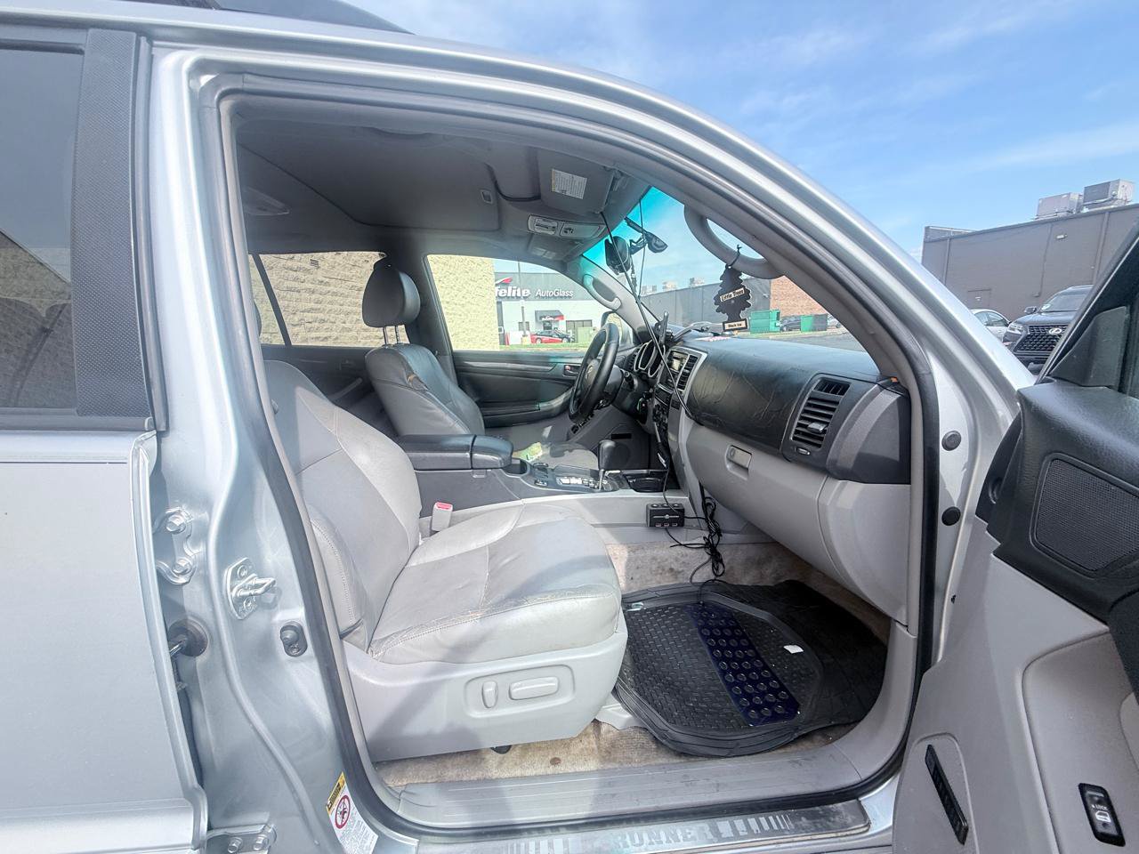 Used 2005 Toyota 4Runner Limited RWD image 10