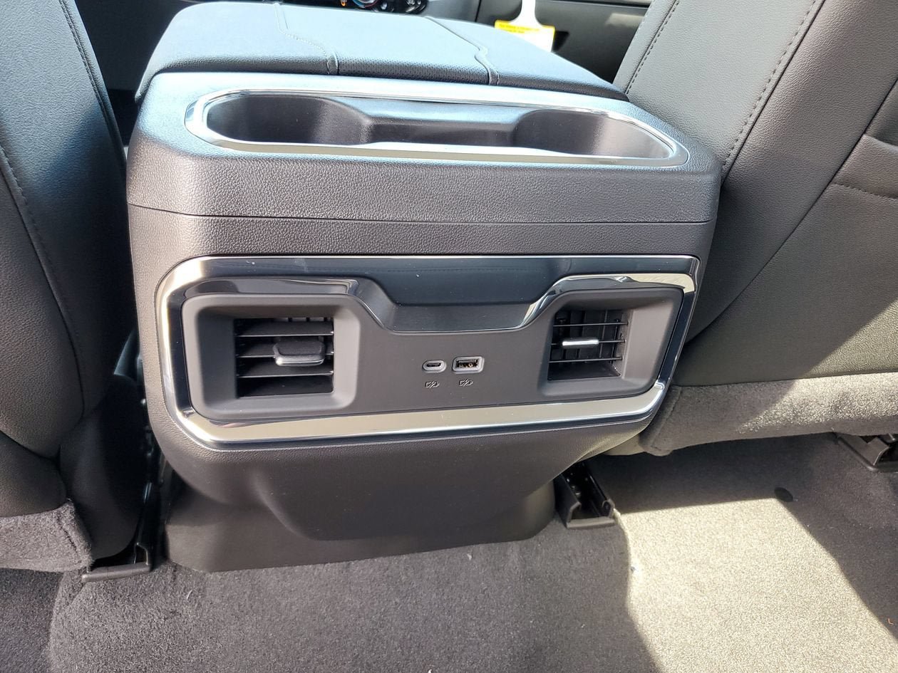 New 2026 GMC Sierra 1500 SLT w/ SLT Premium Package AWD/4WD image 18