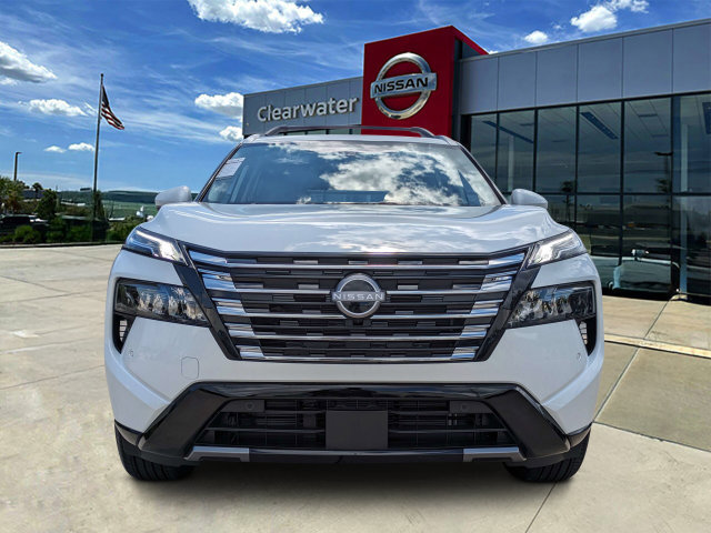 New 2026 Nissan Rogue Platinum AWD/4WD image 2