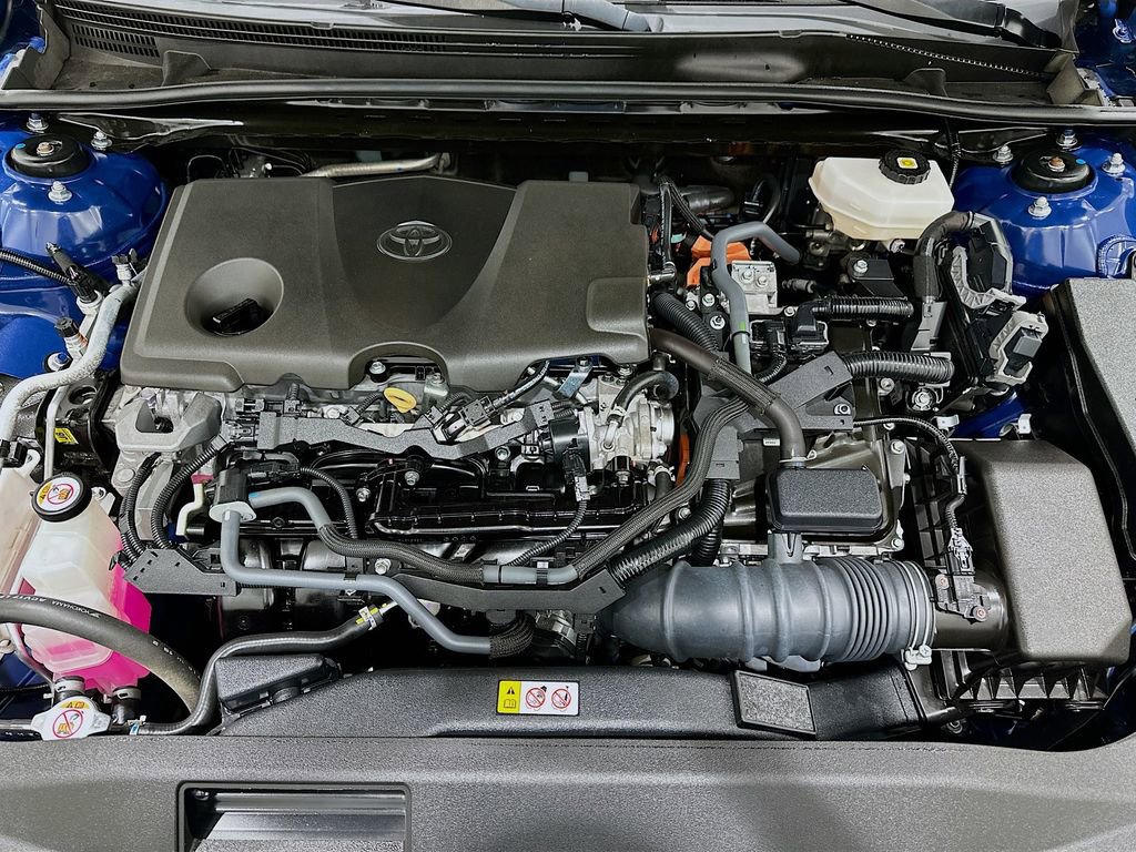 Used 2025 Toyota Camry XSE FWD image 31