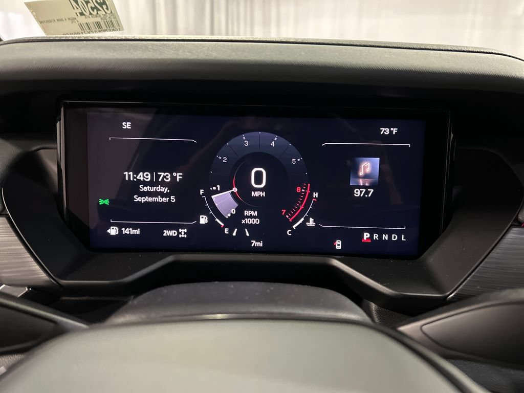 New 2027 GMC Acadia AT4 w/ Luxury Package AWD/4WD image 14
