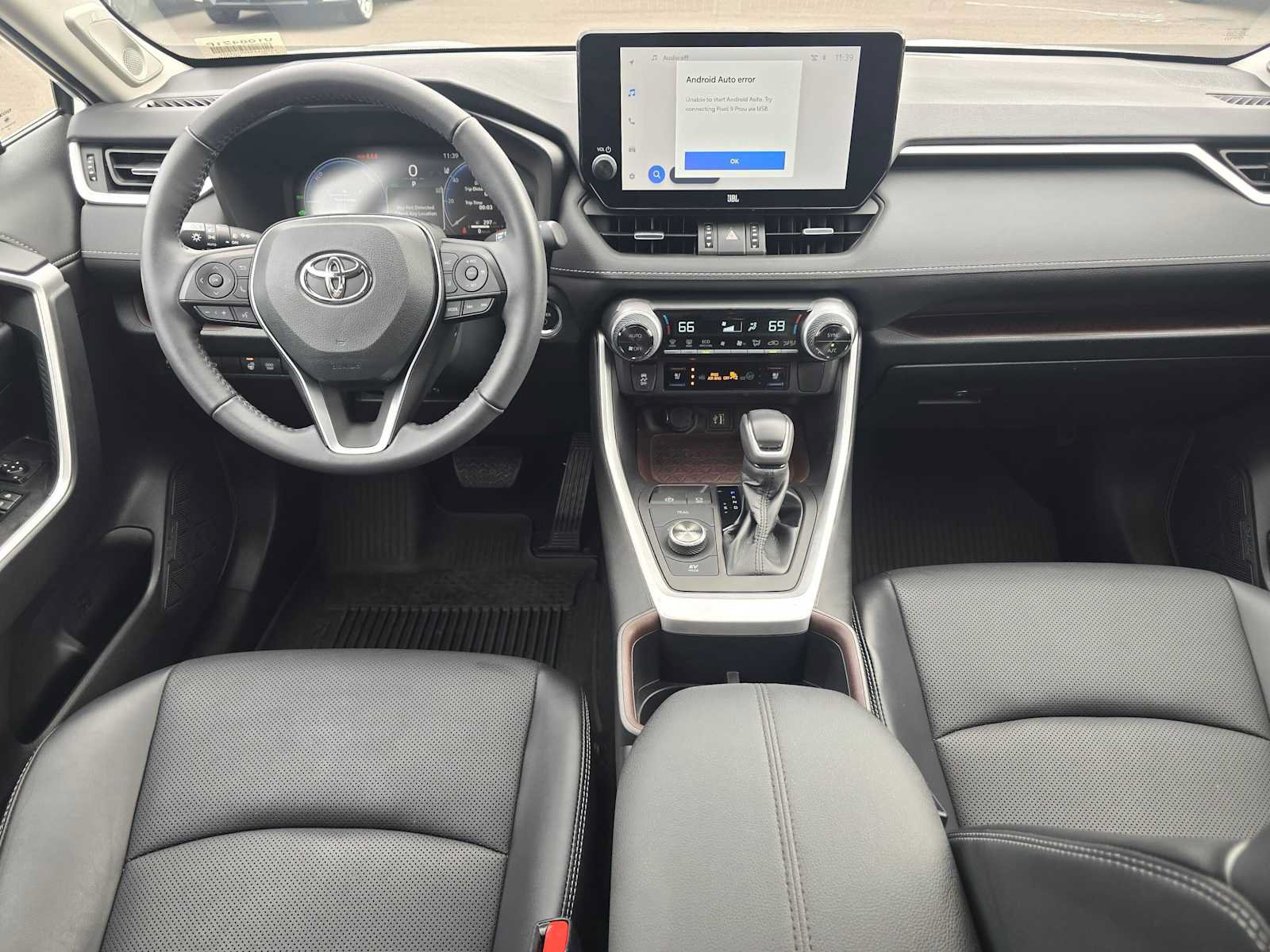 Used 2023 Toyota RAV4 Limited w/ Limited Grade Weather Package AWD/4WD image 18
