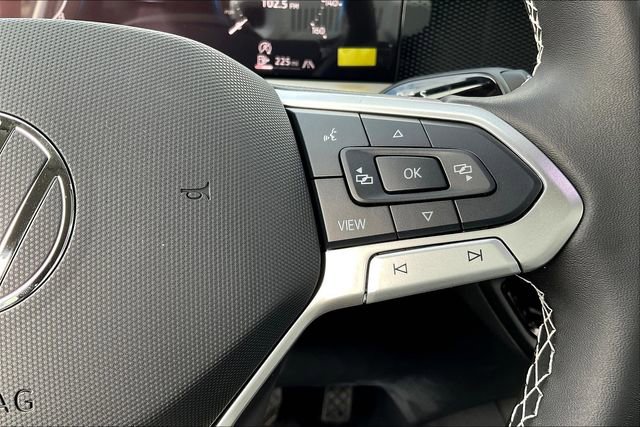 New 2025 Volkswagen Tiguan SE AWD/4WD image 20