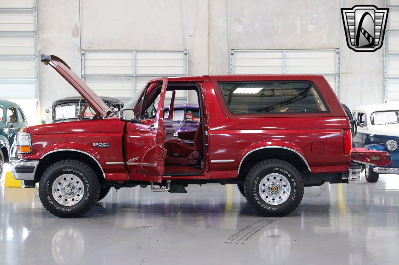 Used 1994 Ford Bronco image 11