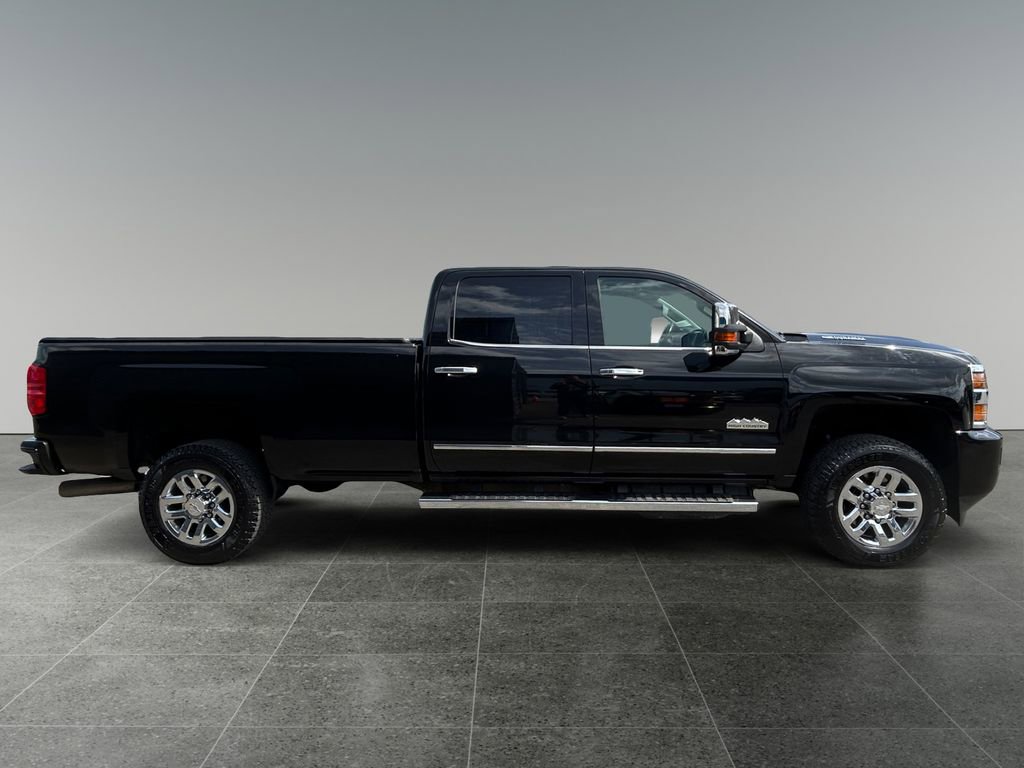 Used 2018 Chevrolet Silverado 3500 High Country w/ Duramax Plus Package AWD/4WD image 10