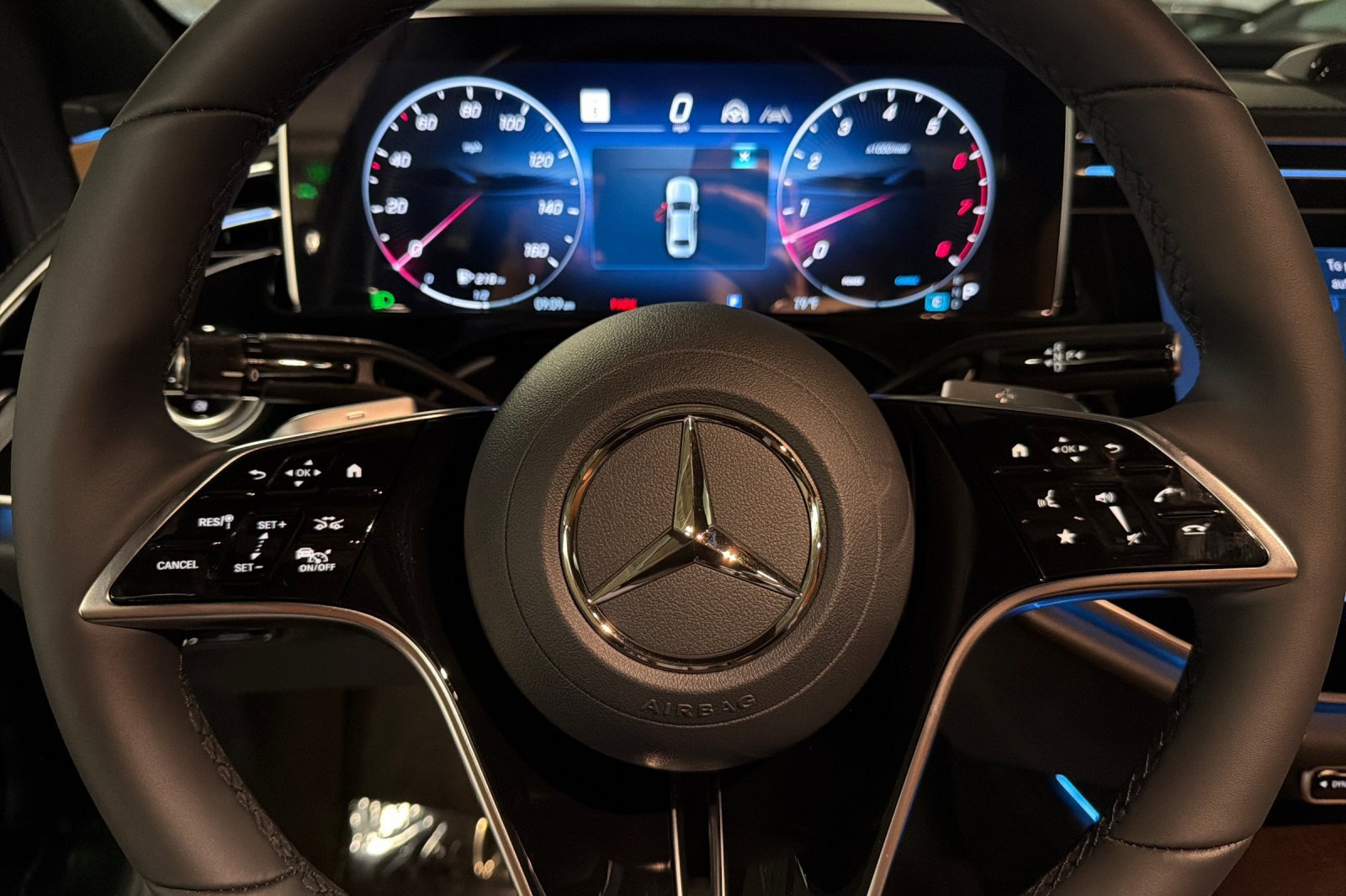 New 2027 Mercedes-Benz E 450 4MATIC Sedan image 21
