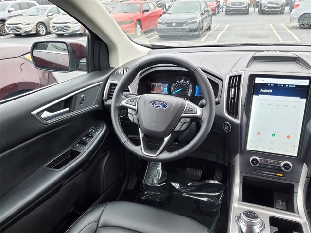 Certified 2024 Ford Edge SEL w/ Convenience Package image 8