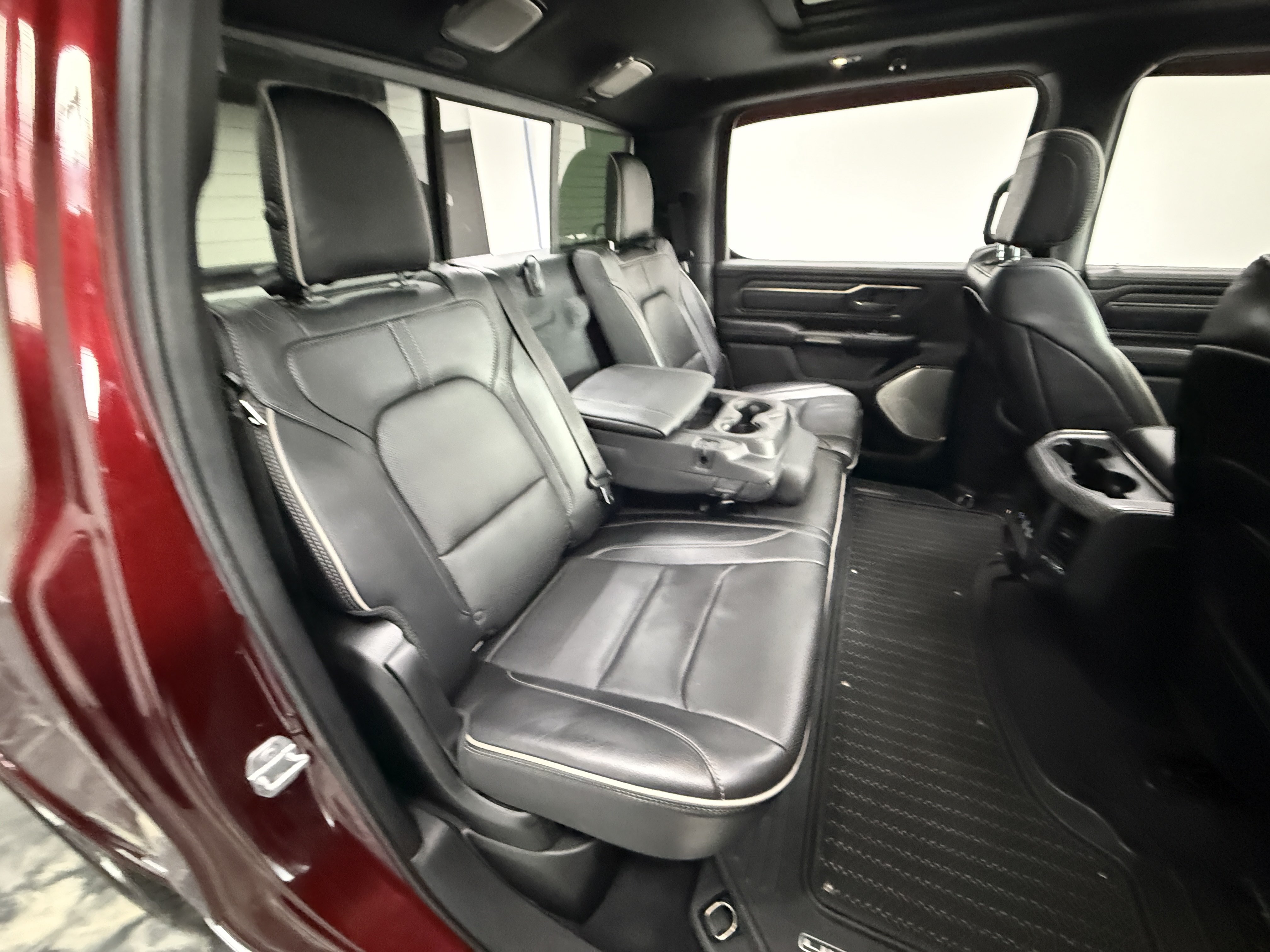 Used 2019 RAM 1500 Limited AWD/4WD image 29
