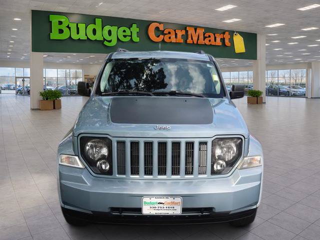Used 2012 Jeep Liberty Arctic AWD/4WD image 2