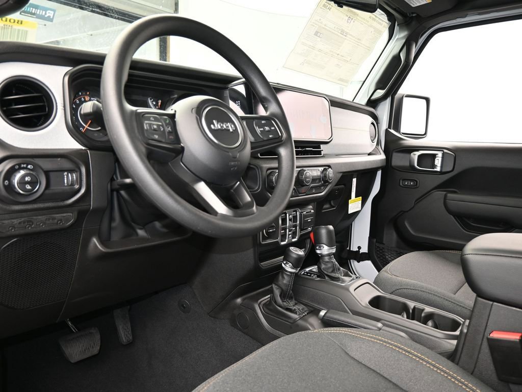 New 2026 Jeep Gladiator Sport AWD/4WD image 12