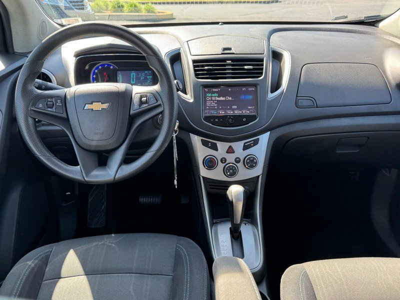 Used 2016 Chevrolet Trax LT FWD image 11