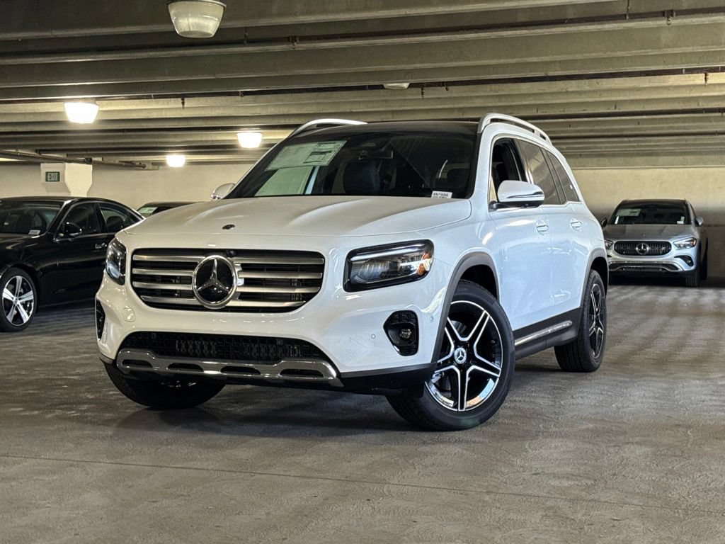 New 2026 Mercedes-Benz GLB 250 image 2
