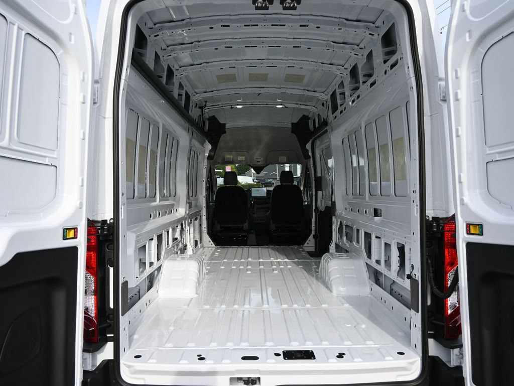 New 2026 Ford Transit 350 148 High Roof Extended DRW AWD/4WD image 25