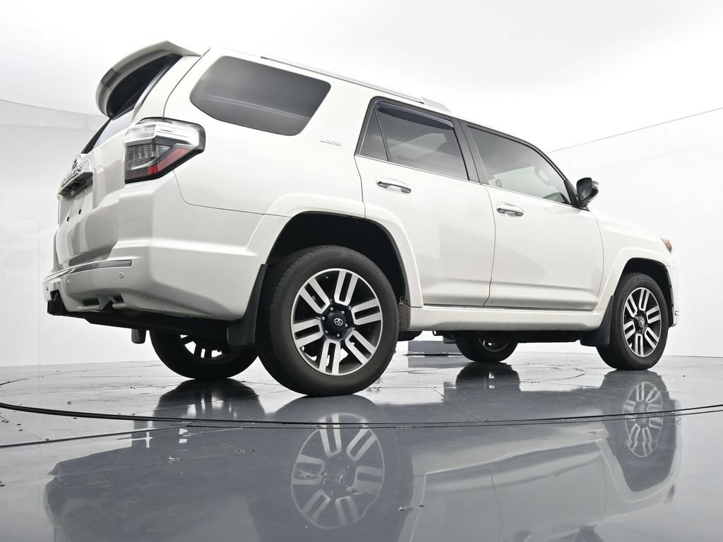 Used 2019 Toyota 4Runner Limited AWD/4WD image 35