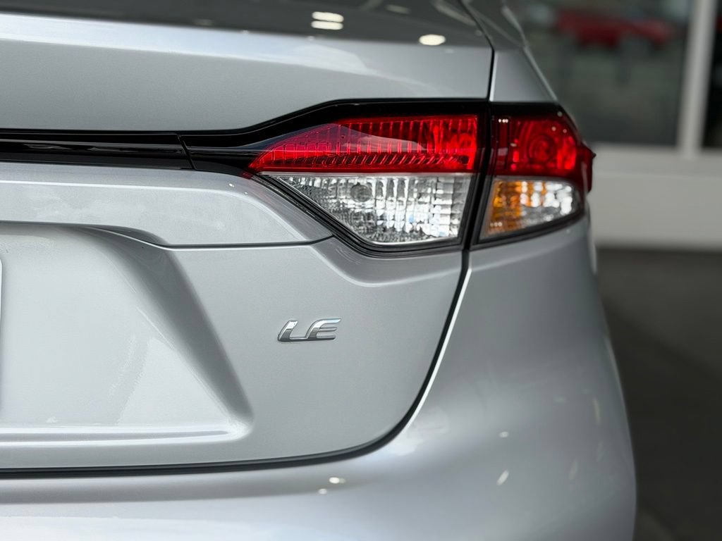 Certified 2026 Toyota Corolla LE FWD image 14