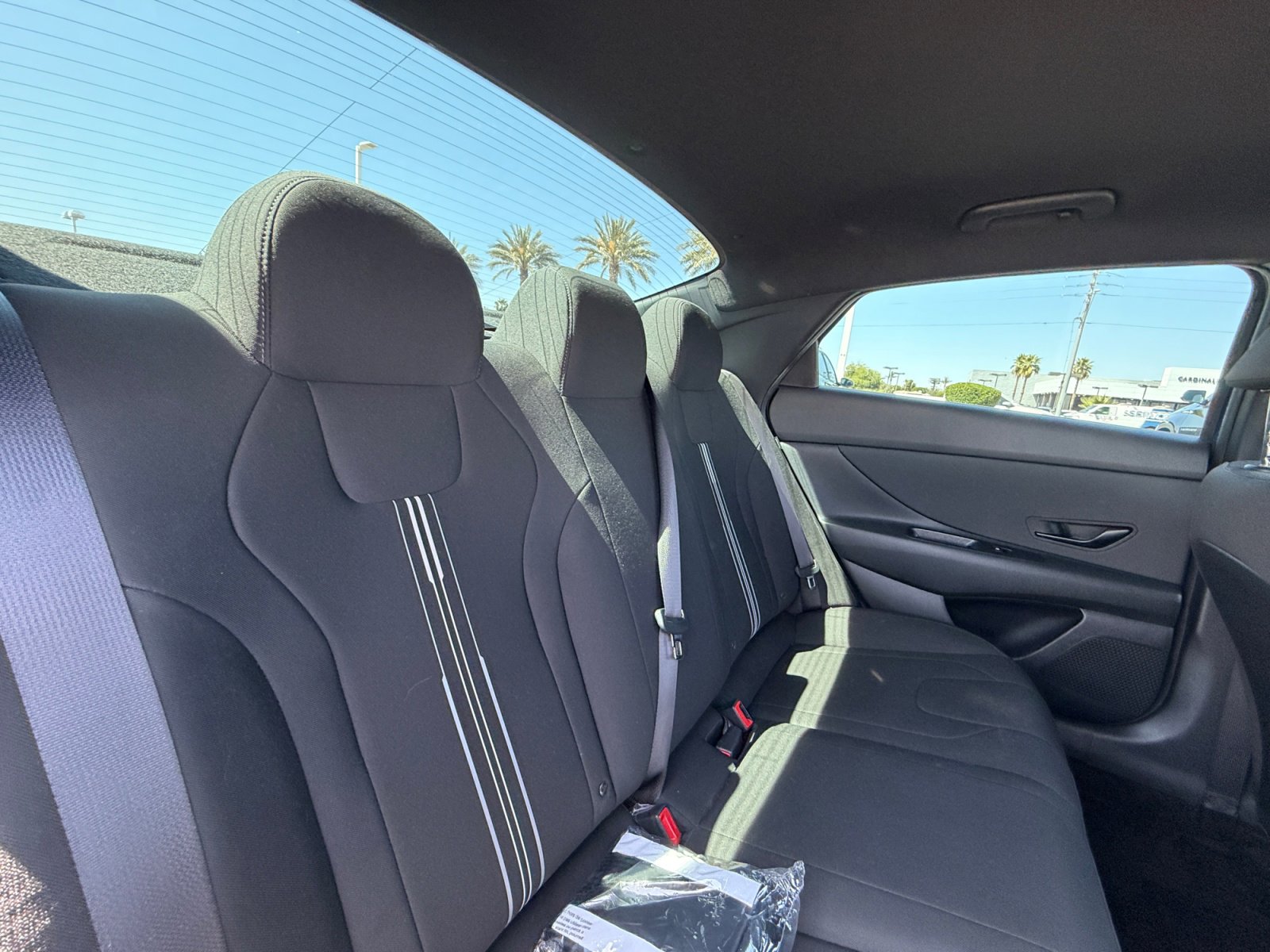 Certified 2025 Hyundai Elantra Sport FWD image 18