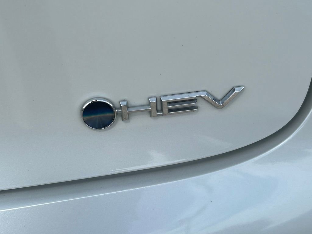 Used 2023 Toyota Prius XLE FWD image 12