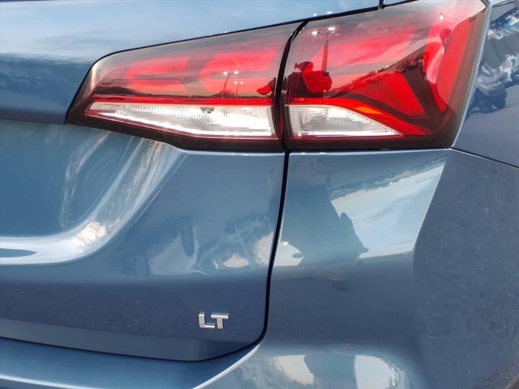 Certified 2024 Chevrolet Equinox LT w/ LPO, Floor Liner Package image 8