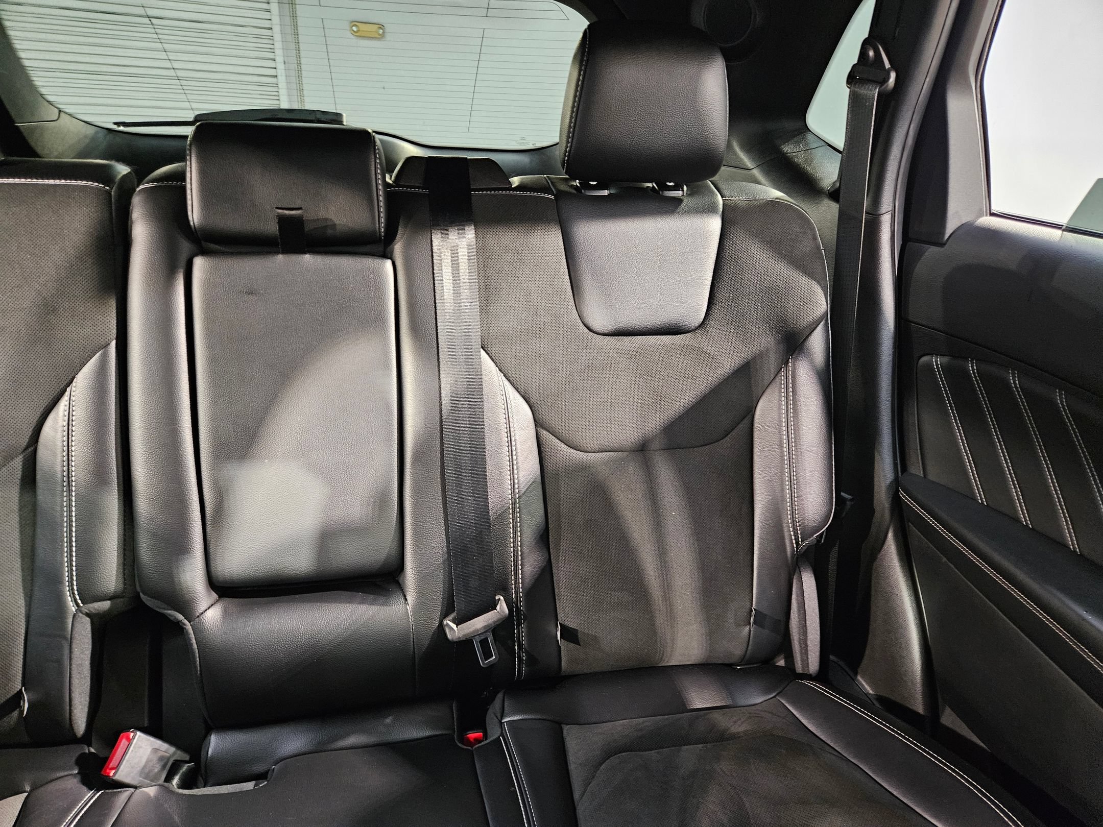 Used 2023 Ford Edge ST AWD/4WD image 14