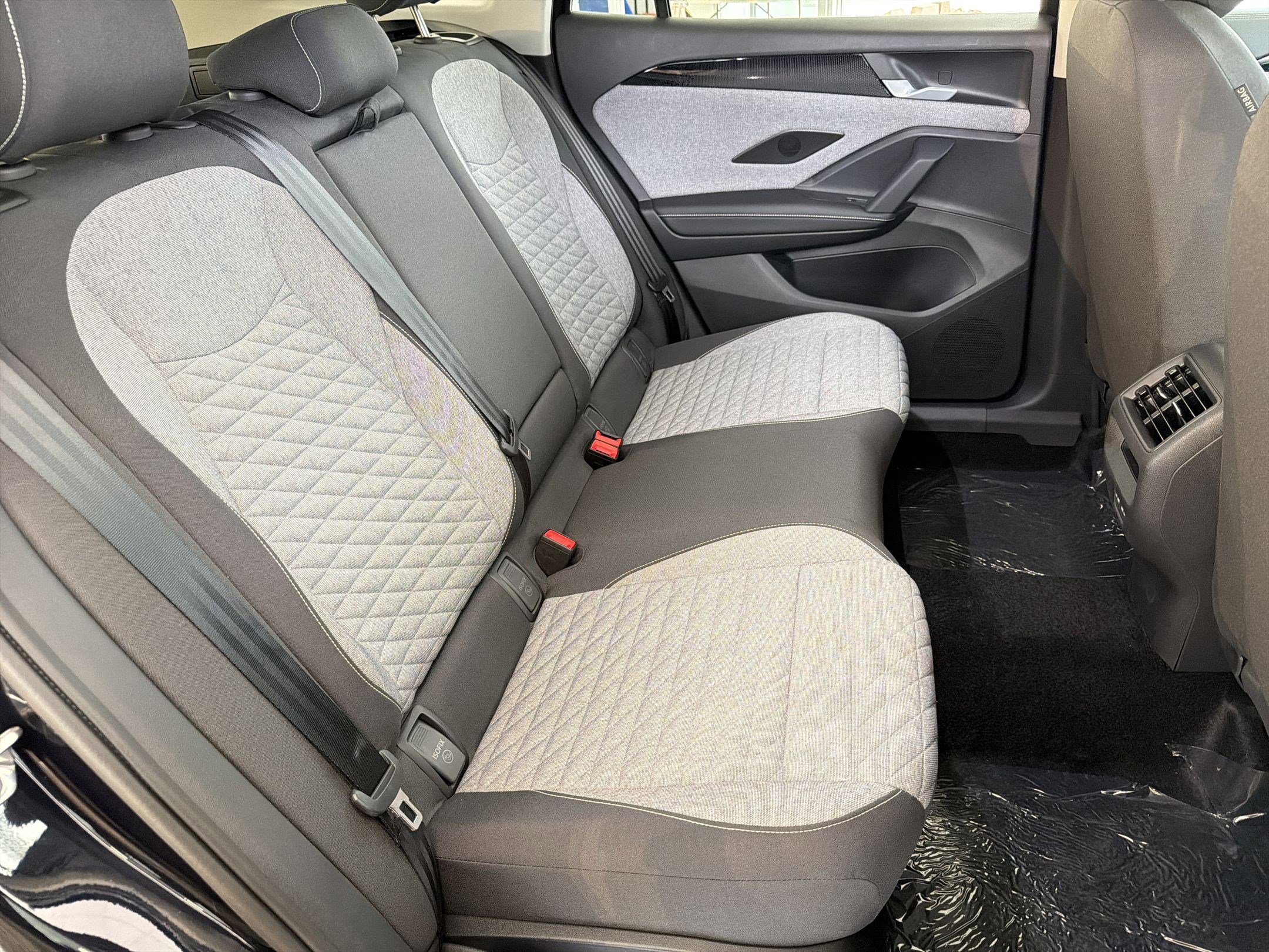 New 2026 Volkswagen Tiguan S FWD image 28