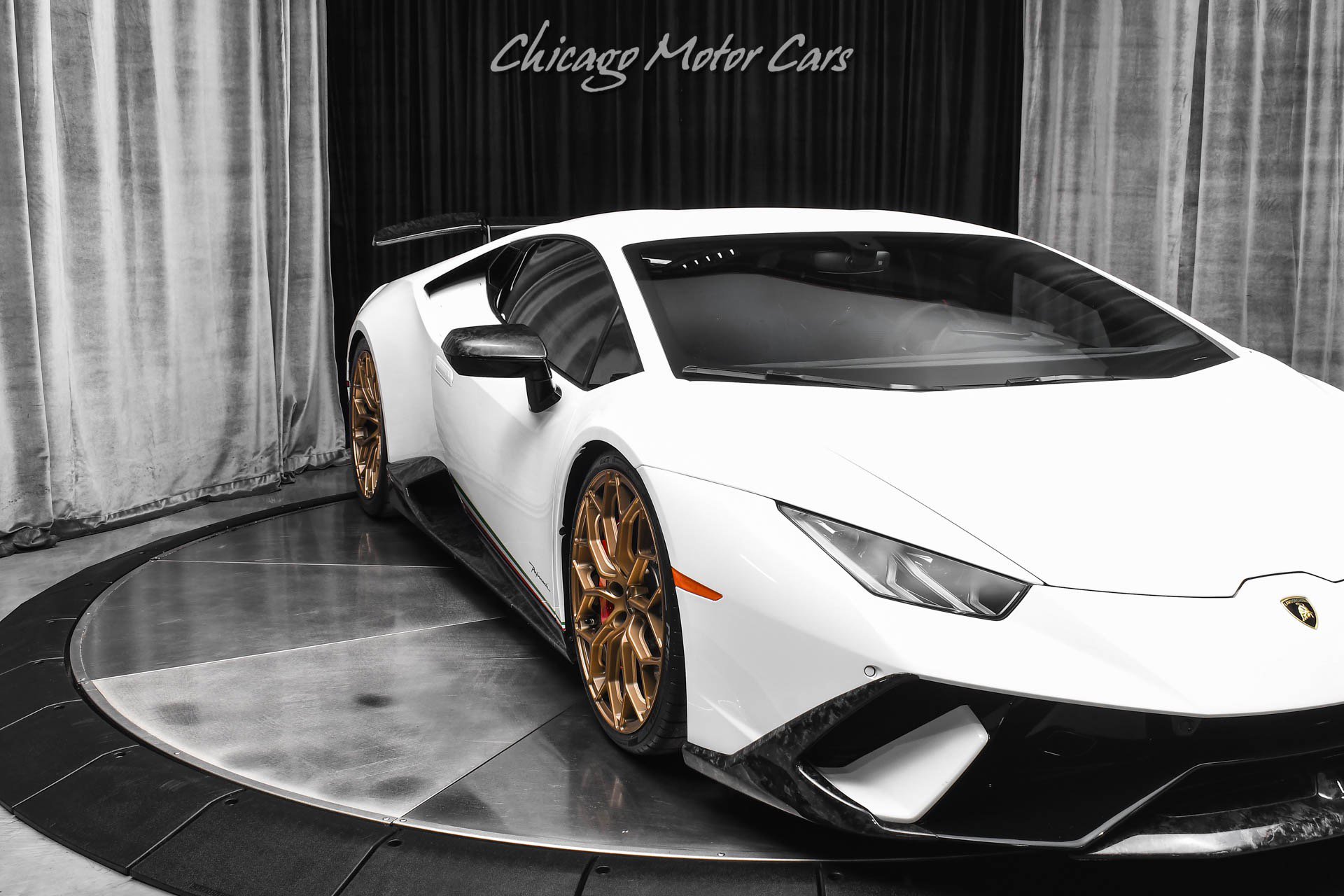 Used 2018 Lamborghini Huracan Performante image 43