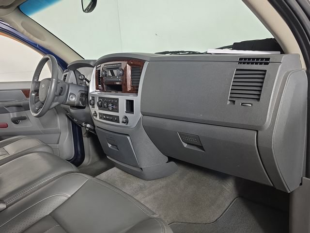 Used 2009 Dodge Ram 2500 Truck Laramie AWD/4WD image 31