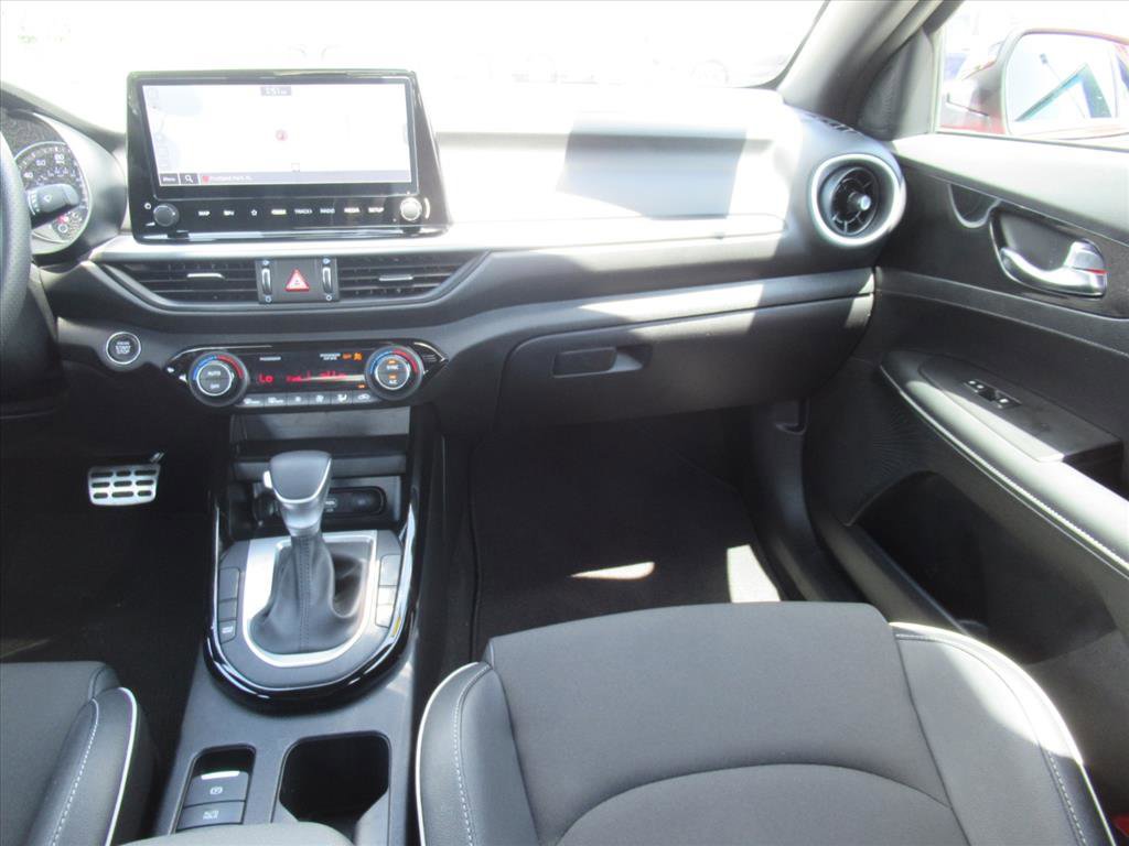 Used 2024 Kia Forte GT-Line image 14