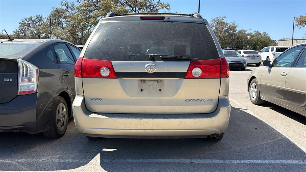 Used 2006 Toyota Sienna CE image 6