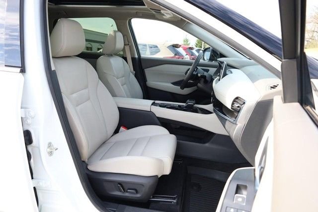 Certified 2023 Nissan Rogue SL image 29