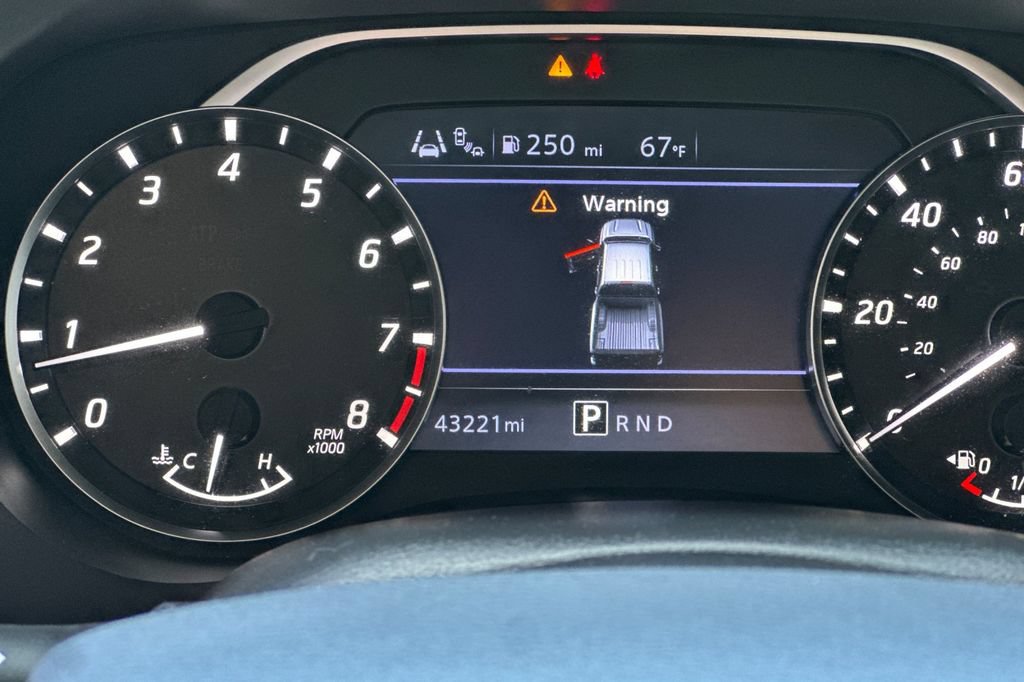 Used 2022 Nissan Frontier SV w/ Technology Package RWD image 24