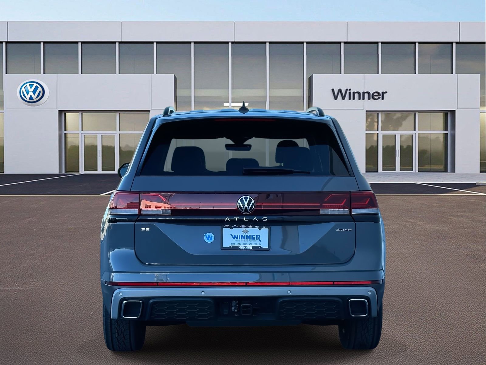 New 2026 Volkswagen Atlas Peak Edition image 4