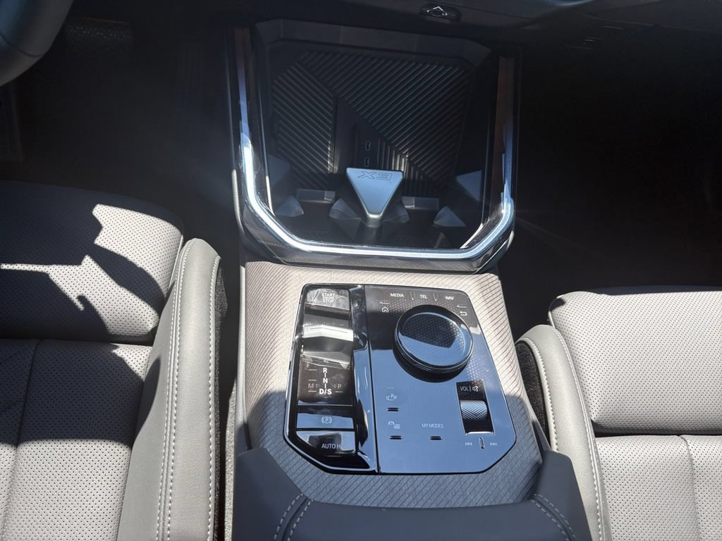 New 2026 BMW X3 xDrive30i w/ Premium Package AWD/4WD image 11