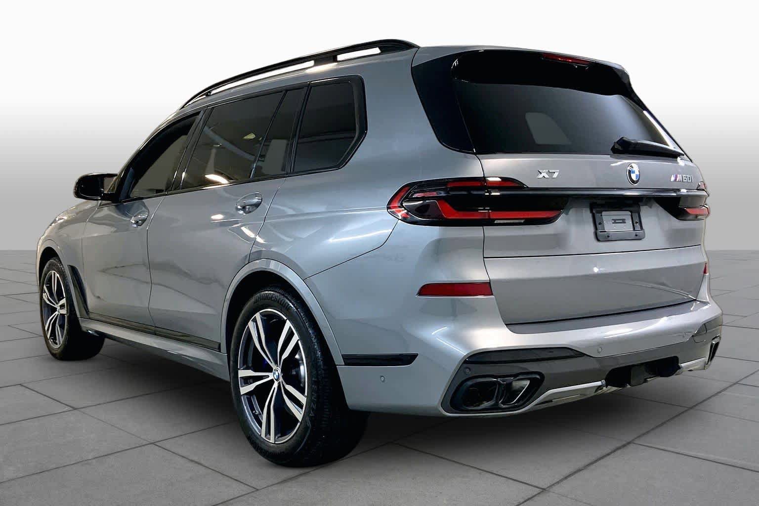 Certified 2025 BMW X7 M60i AWD/4WD image 11