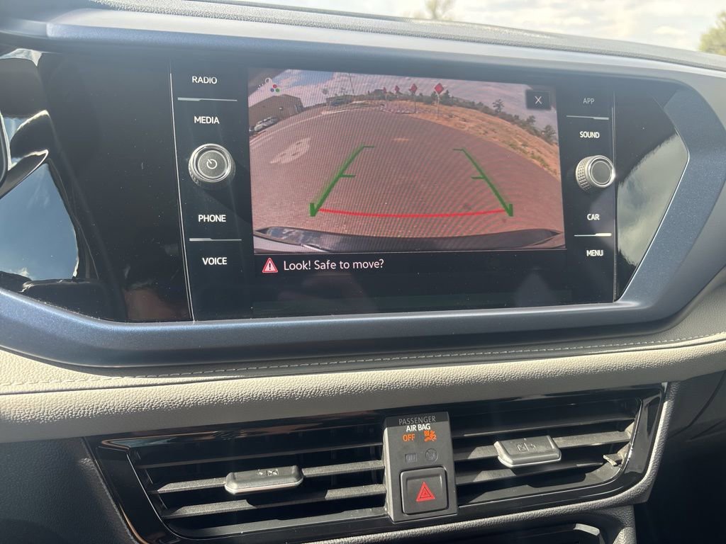 Used 2024 Volkswagen Taos SE FWD image 23