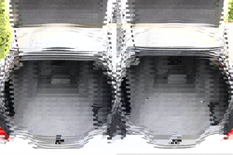 Used 2001 Lexus LS 430 image 16