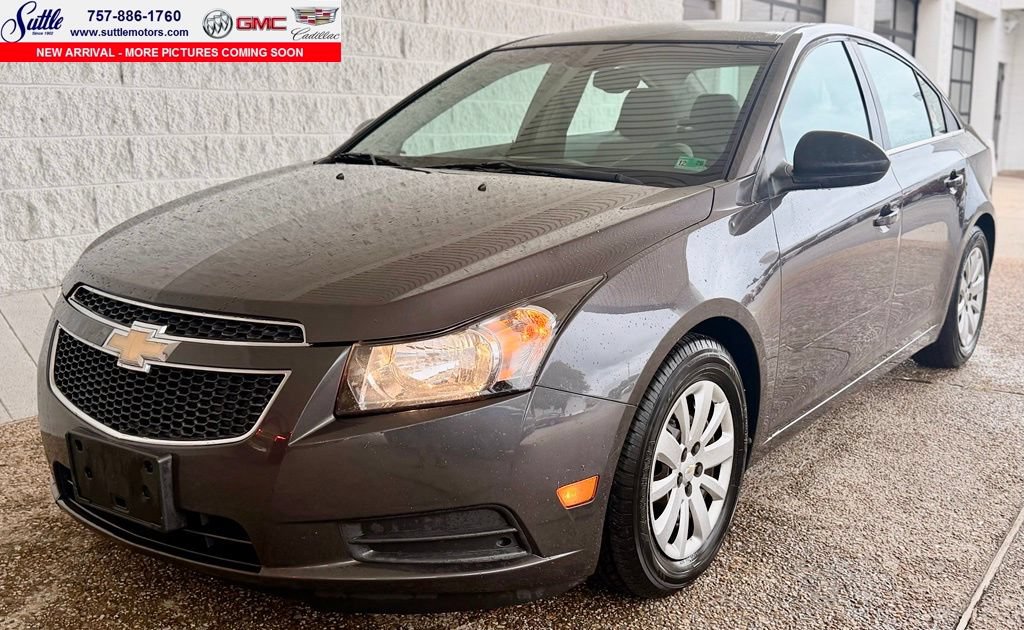 Used 2011 Chevrolet Cruze LS w/ Connectivity Package