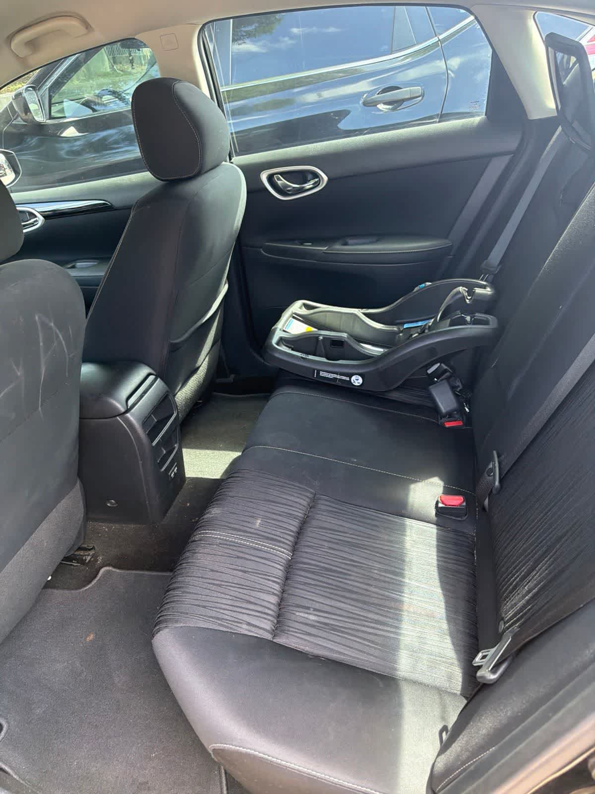Used 2018 Nissan Sentra SV FWD image 8