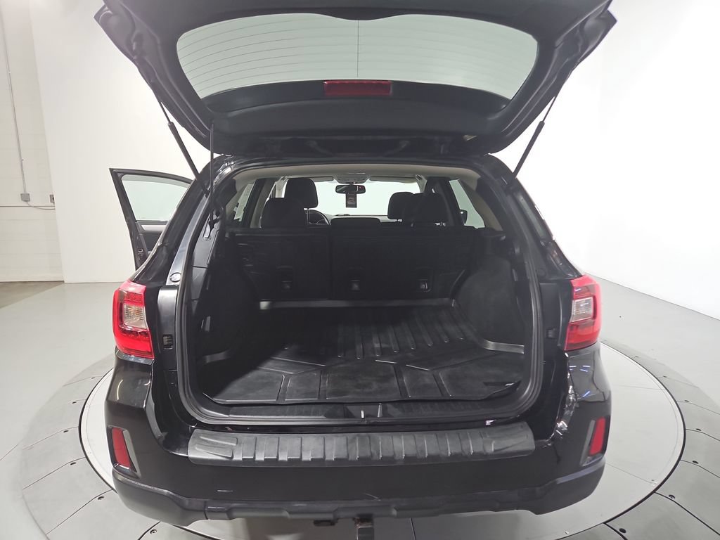 Used 2017 Subaru Outback 2.5i Premium AWD/4WD image 23