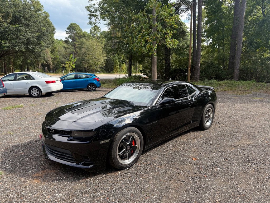 Used 2014 Chevrolet Camaro SS w/ RS Package image 2