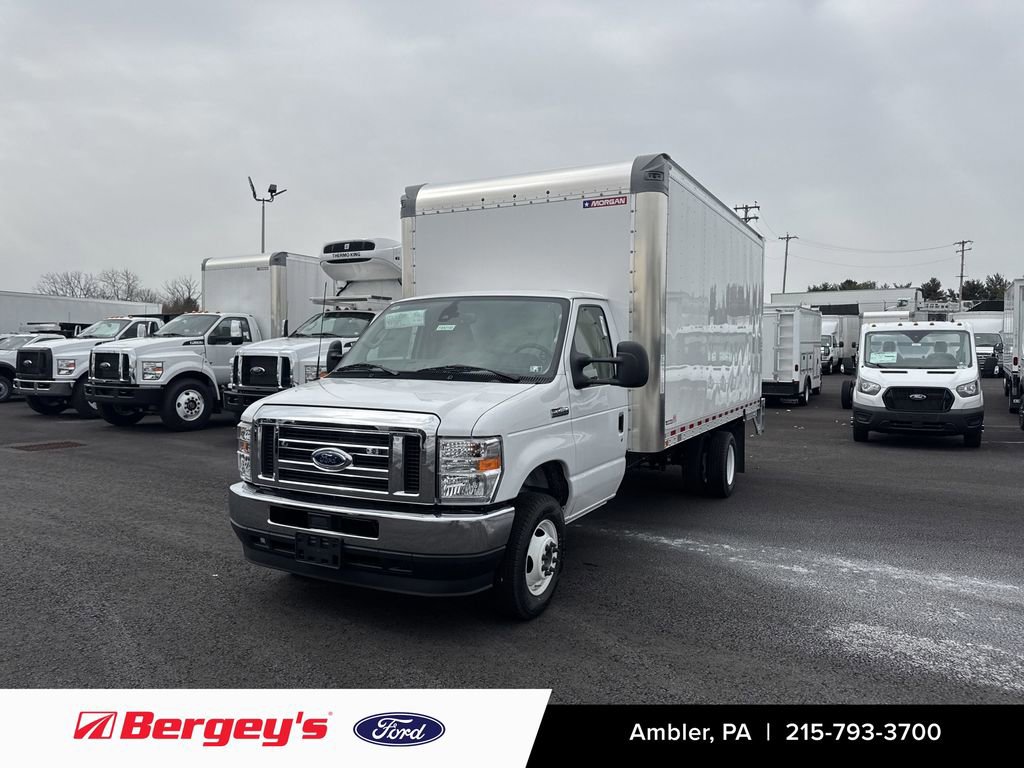 New 2025 Ford E-450 and Econoline 450 Super Duty w/ Driver's Safety Package
