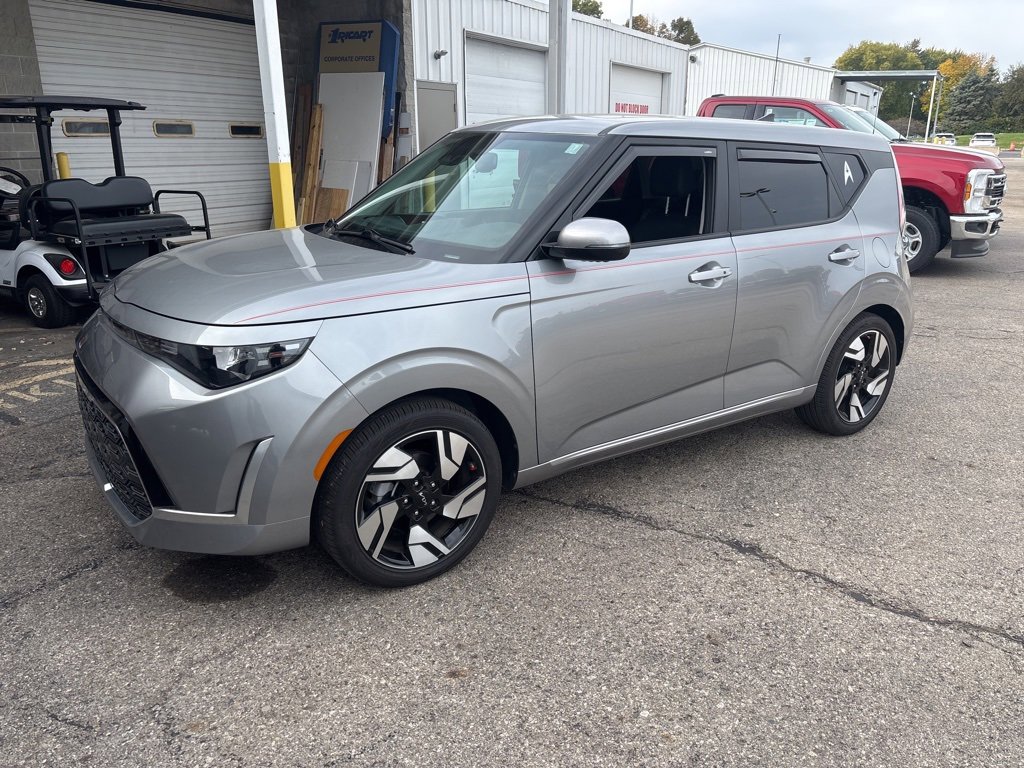 Used 2024 Kia Soul GT-Line image 2